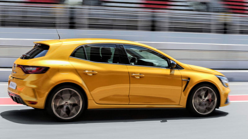 Illustration for article titled The 2019 Renault Megane RS Trophy Could Be Le Civic Type R Killer